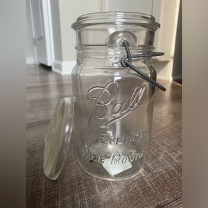Ball Eclipse wide mouth 7 inch antique canister with lid. Clear glass.